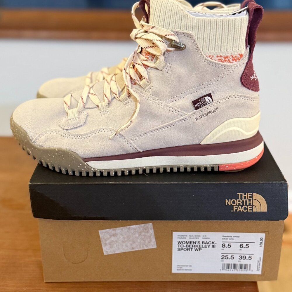 New North Face Back to Berkeley III Hiking Boot